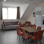 Mia Suite